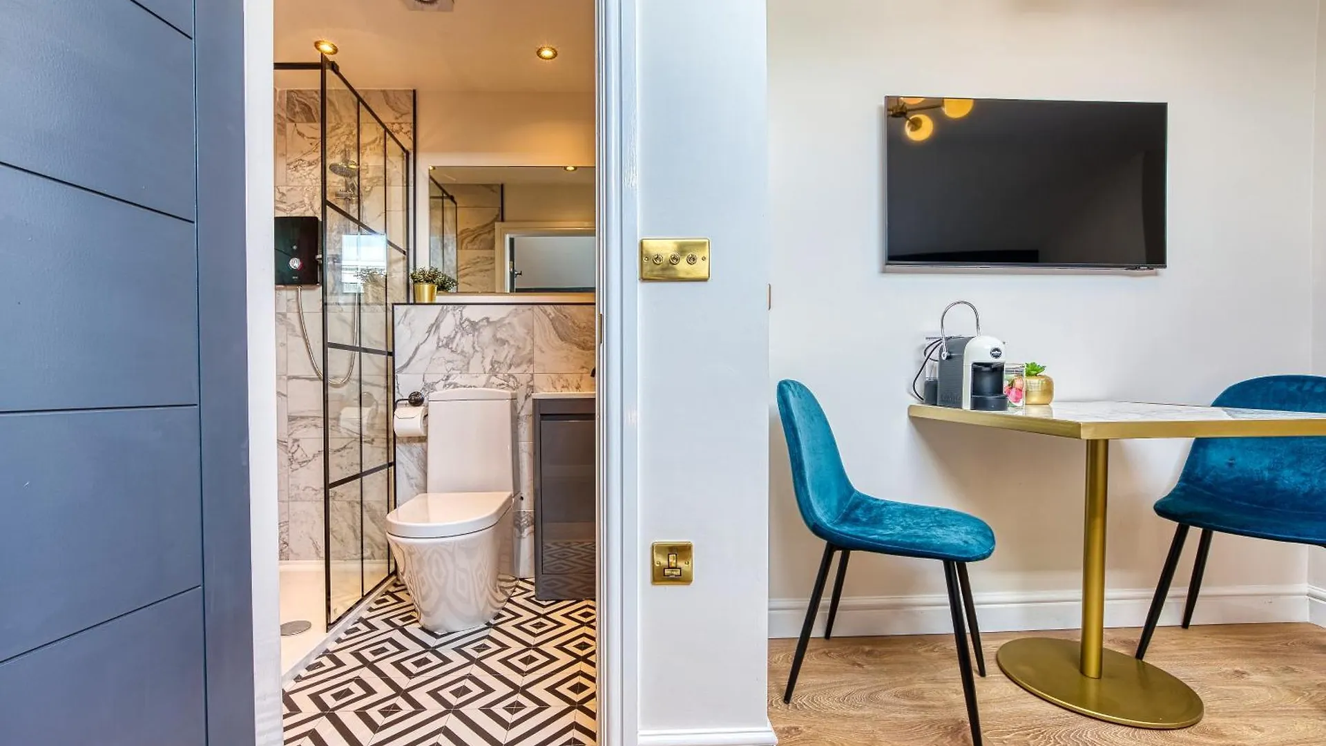 Apart Otel Haworth Heights - An Amazing Aparthotel!