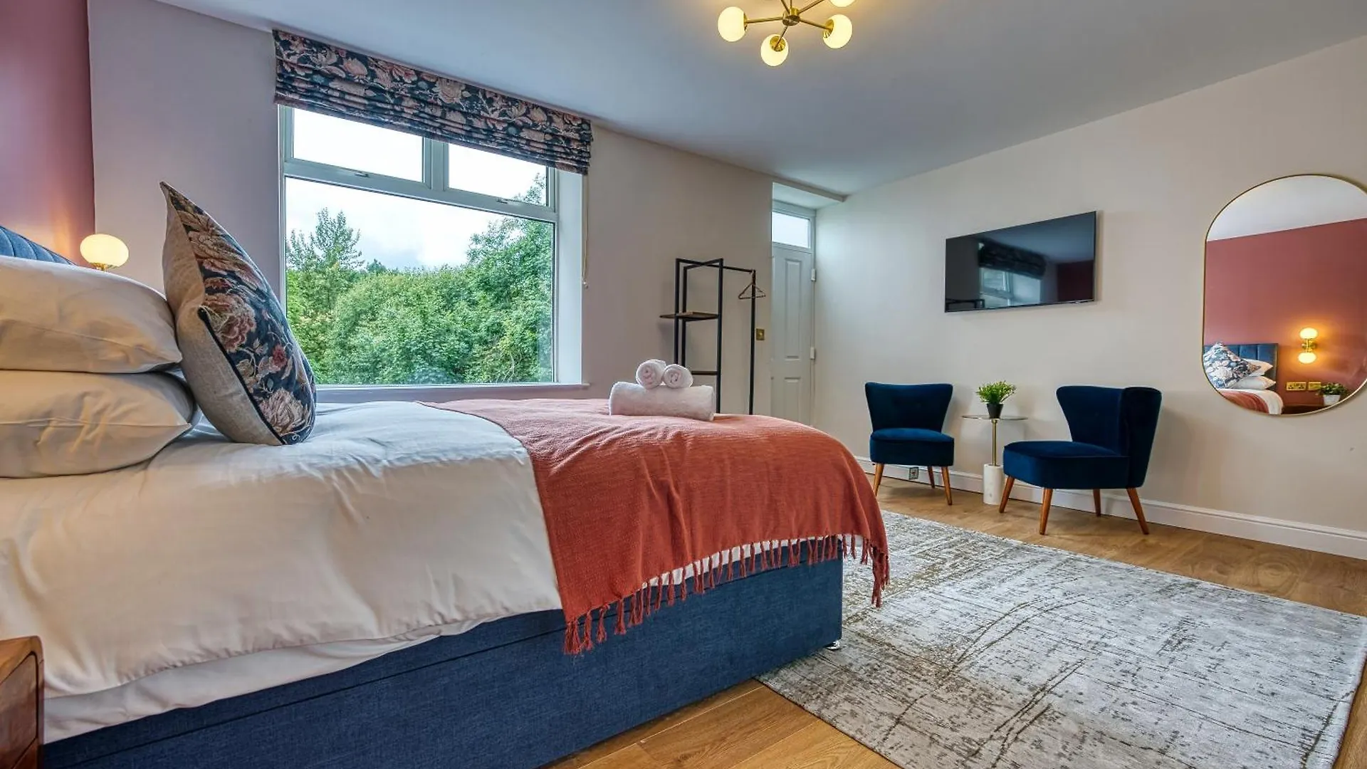 Haworth Heights - An Amazing Aparthotel!