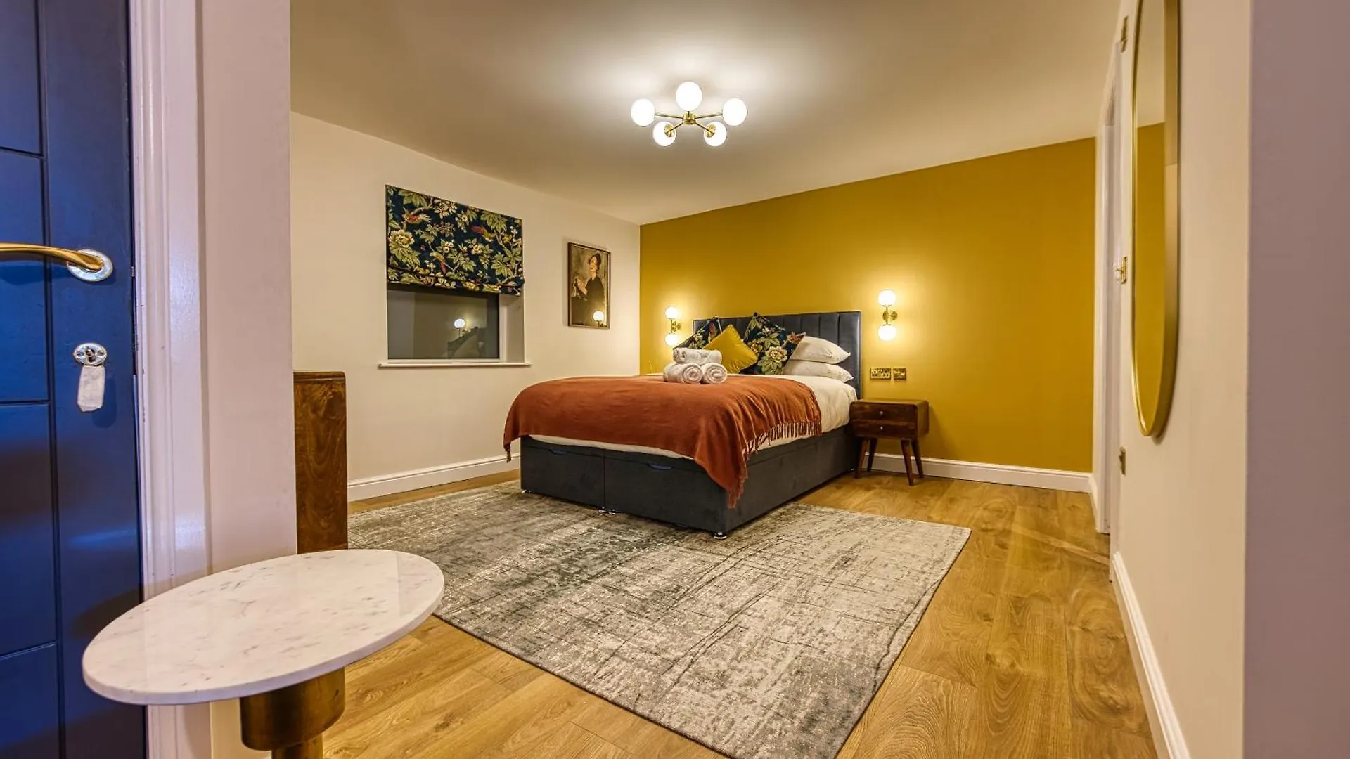 Haworth Heights - An Amazing Aparthotel! 0*,